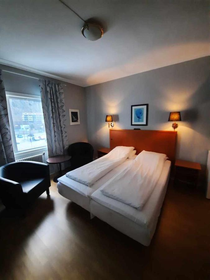 Sunndalsora Hotell Buitenkant foto