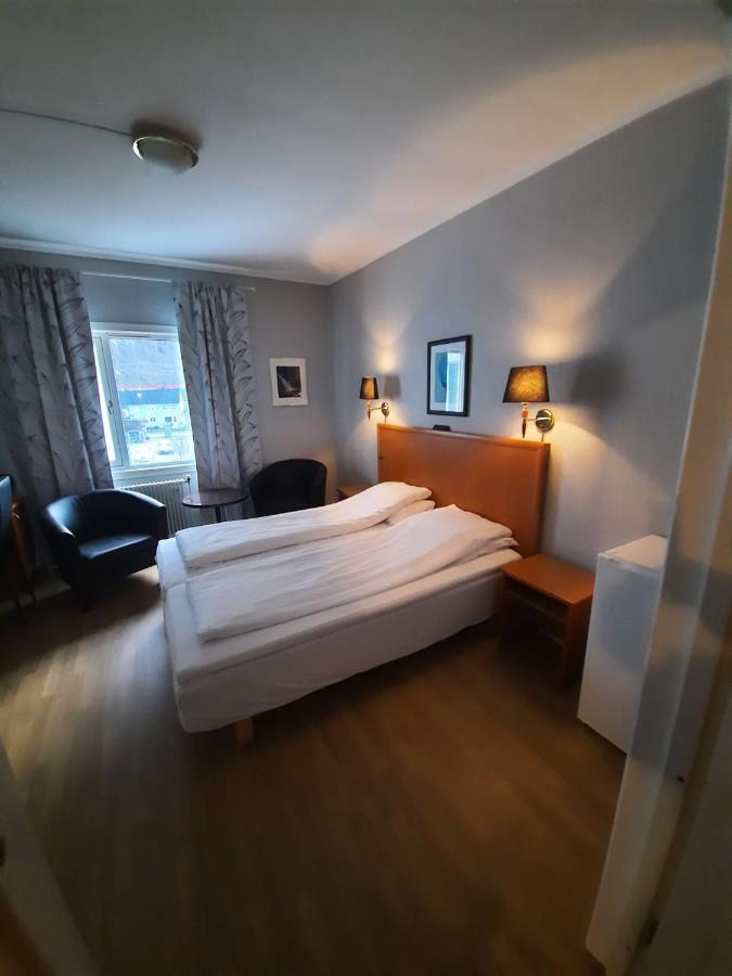 Sunndalsora Hotell Buitenkant foto